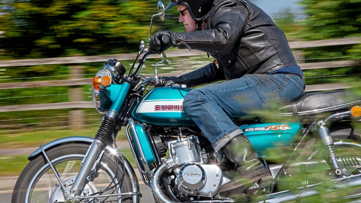 Suzuki GT750